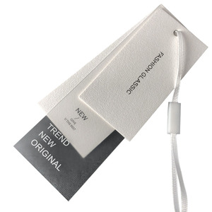 Nhãn Hiệu Tùy Chỉnh Logo Giấy Pvc Jeans Giày Giấy Hangtags Quần Áo Tùy Chỉnh Sản Phẩm Giấy Treo Thẻ - Product Image 1