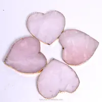 Corazón de cuarzo rosa hecho a mano, decoración Natural con placa de cristal dorado para recuerdo, venta al por mayor