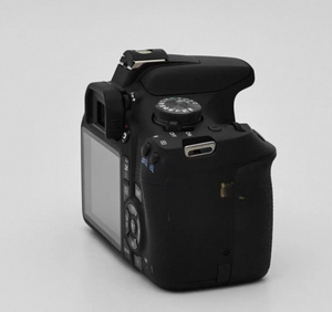 Canon 1500D — Cámara réflex digital de nivel básico de 24.1MP, en excelentes condiciones, con pocas disparos realizados, perfecta para retratos y fotografía diaria. - Product Image 6