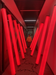 2.5m <strong>LED</strong> Standing Tube Light 3D <strong>DMX</strong> RGB 150mm Diameter Pixel Stage Party Lighting For Audio Lighting - Product Image 5