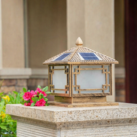 Lampe solaire LED pour poteau, étanche IP65, en aluminium, avec commande sans fil, à intensité variable, style chinois, pour jardins, paysages, parcs