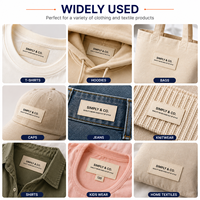 Étiquettes en tissu imprimées écologiques, tissées, autocollantes, avec boucle pliée, logo de marque personnalisé, taille personnalisée pour vêtements, sacs, chaussures