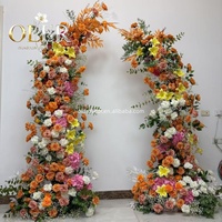 Nieuw design kunstzijde bruidsboog wit oranje bloemenarrangement achtergrond lente duurzaam milieuvriendelijk verstelbaar