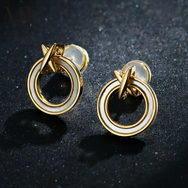 Korean Earrings Jewelry Wholesale Mother Of Pearl Earrings Fashion Inspired Shell Stud Earring