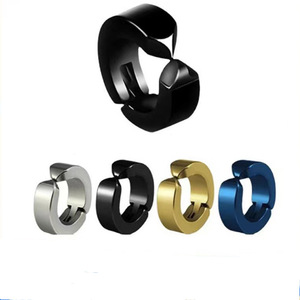 Pendientes geométricos de aleación de zinc para hombre, no requiere perforación, clips simples para las orejas, joyería de moda de estilo retro - Product Image 1