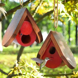 Jaula para pájaros de madera maciza de lujo moderna, casa de colibrí para exteriores con cierre de cinturón con patrón de animales cuadrados para pájaros y gatos que viven - Product Image 1