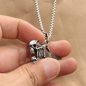 Yunnique-collar con colgante de guitarra de acero inoxidable para hombre, estilo Punk Retro, regalo, joyería 190564 - Product Image 3