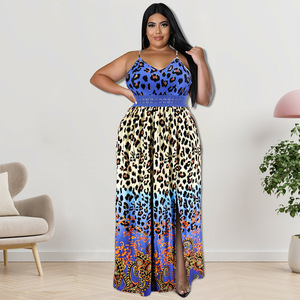 218197 Abbigliamento estivo da donna taglie forti europeo e americano all'ingrosso: abito lungo senza spalline con spacco, direttamente dalla fabbrica - Product Image 3