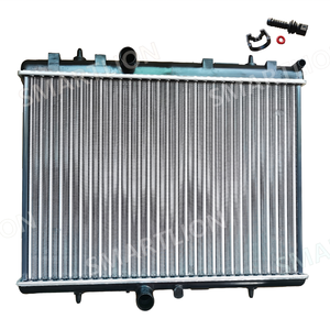 Nouveau radiateur à eau 1330.F5 1330.J7 1330.W2 1330.S5 734338 Pour <span class=keywords><strong>Peugeot</strong></span> 208 2008 307 308 407 5008 1.6 2.0 HDi réservoir d'eau - Product Image 6