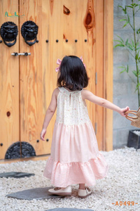 Vestido de niña con lazo en el pecho Diseño de verano Vestido sin mangas Color Rosa Estilo dulce Alta calidad - Product Image 6