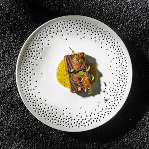 Novelty Ceramic Show Plate Hollow Dishes Restaurant Club Hotel Dinnerware Round Salad Sweet Dessert Cake Dining Serving Trays - Product Image 1