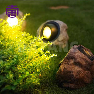 Luz LED con diseño de piedra, impermeable IP65, para decoración de Año Nuevo, iluminación decorativa para parques al aire libre, hoteles y eventos culturales. - Product Image 6