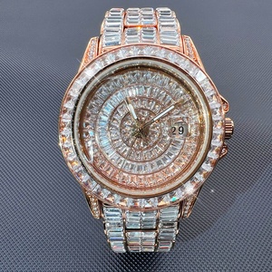 Nouvelle montre à quartz en alliage pour hommes, style hip-hop, luxe européen et américain, entièrement sertie de zircons, 43 mm, 22 mm, 2022 - Product Image 2