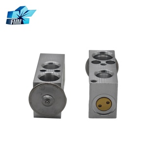 Vanne d'expansion AC 246 830 00 84 pour système de réfrigération automobile, vanne d'expansion AC pour MERCEDES BENZ Classe A - Product Image 2