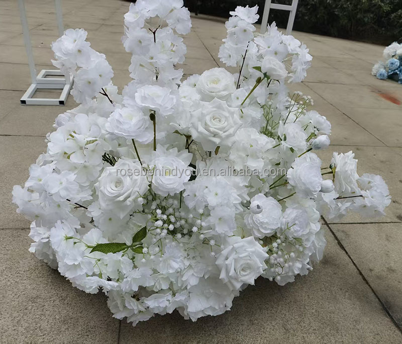Souffle de bébé blanc