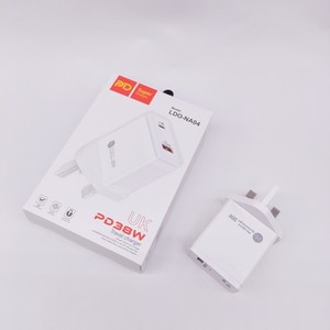 Oem <span class=keywords><strong>caricatore</strong></span> universale del telefono cellulare 18w per <span class=keywords><strong>Iphone</strong></span> tipo <span class=keywords><strong>C</strong></span> <span class=keywords><strong>caricatore</strong></span> del telefono cellulare adattatore di alimentazione adattatore di alimentazione 20w <span class=keywords><strong>caricatore</strong></span> del telefono - Product Image 5