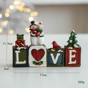 <span class=keywords><strong>Maison</strong></span> de cheval en bois manège <span class=keywords><strong>du</strong></span> père noël en résine faite à la main décoration de bureau de noël de fête pour la <span class=keywords><strong>maison</strong></span> cadeaux de noël - Product Image 4