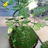 Lustre moderne en forme de ginkgo biloba, feuilles et fleurs vertes, pour atrium commercial