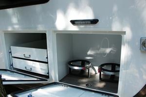 Remolque de Campamento Todoterreno 4x4 Rongcheng Longhe, Mini <span class=keywords><strong>Caravana</strong></span> de Fibra de Vidrio, Cocina de Acero Inoxidable, Suspensión Reforzada 2 - Product Image 5