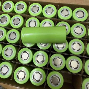 Baterai Lithium Iron Rechargeable LI Ion 26650 5000mAh 3.7V Kapasitas Tinggi Suhu Rendah untuk Senter LED - Product Image 1