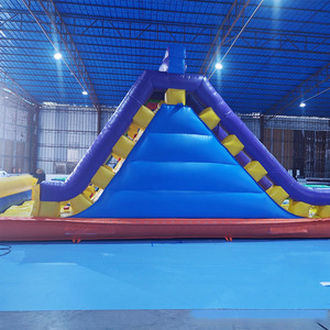 Parcours d'obstacles gonflable commercial pour adultes, avec toboggan et mur d'escalade, en PVC, 6m x 7m - Product Image 4