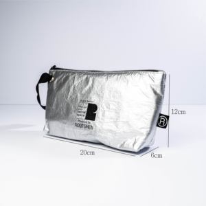 Sacs cosmétiques argentés de faveur de sac cosmétique de tissu de Tyvek de mode bien conçue pour stocker des choses - Product Image 2