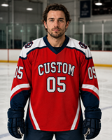 Maillot de hockey à impression intégrale par sublimation, design original de créateur, personnalisable avec le nom des athlètes, pour événements, clubs, équipes, entraînement et pratique.