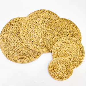 Hot Sale Natural Woven Water Hyacinth Place Mats Seagrass Thick Rattan <strong>Round</strong> Non-Slip Handmade Braided Dinner <strong>Tablemat</strong> - Product Image 5