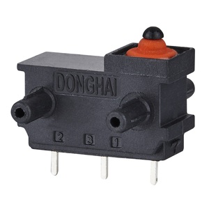 Giao hàng nhanh donghai 1000PCS moq MT6 spdt nhựa IP67 không thấm nước 250V 3A subminiature chống bụi Micro chuyển đổi cho khóa cửa - Product Image 4