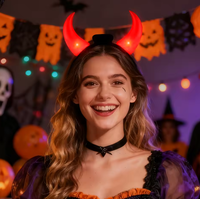 Décoration de fête d'Halloween et de remise de diplôme : Jouets cornes LED lumineuses clignotantes pour marchés nocturnes et stands de rue, Bandeaux cornes de dragon