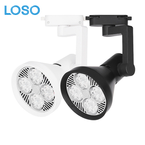 Nuevo producto Diseño antideslumbrante Aluminio para el hogar 35W 40W 45W Luz de pista LED montada en superficie - Product Image 1