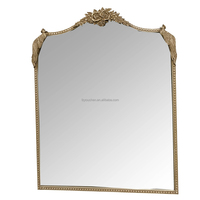 Miroir mural pleine longueur en or antique arqué d'inspiration baroque pour la décoration intérieure