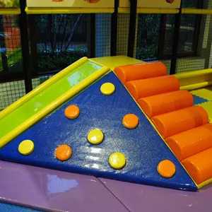 Bettaplay Aangepaste Doolhof Gebied Indoor Amusement Speeltuin Met Glijbaan, Zachte Spelen Voor Kinderen