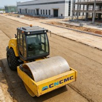 Compacteur routier lourd CNCMC TRS14 de 14 tonnes avec tambour de 1570 mm de diamètre, forte force de vibration pour la construction de la base routière