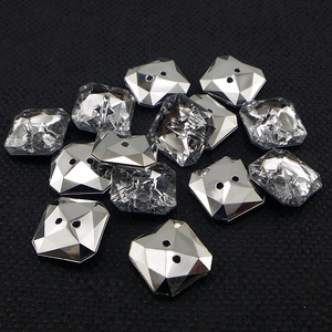 Nút Trang Trí Acrylic Tinh Thể Hình Vuông Trong Suốt Tùy Chỉnh Hai Nút Kim Cương Mắt Bán Buôn - Product Image 4