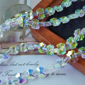 Bracelet de perles en cristal 10 mm avec nœud princesse, entretoise en verre taillé, style luxe léger pour usage quotidien - Product Image 3