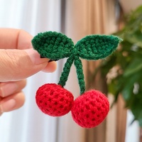 Pinces à cheveux et pinces à cheveux cerises faites à la main au Crochet mignon pince crocodile accessoires de cheveux de mode pour enfants cadeaux