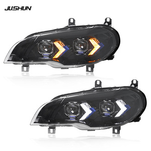 Adapté aux phares de BMW X5 E70 (2007-2013), feux de jour LED bicolores modifiés en forme de flèche avec clignotants. - Product Image 1