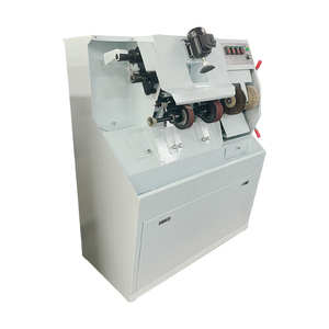 Machine industrielle de ponçage et de polissage de chaussures à grande échelle BANMO avec finisseur multi-têtes et dépoussiéreur pour le traitement du cuir - Product Image 3