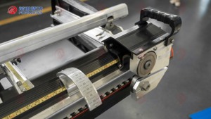 Máy uốn tay thủ công, máy uốn tôn bằng tay dùng cho việc uốn tôn và làm viền mái - Product Image 6