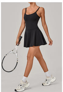 カスタムロゴ入りセクシーなストラップ付きタイトスポーツドレス、胸パッド付き、通気性抜群、アウトドアゴルフ、美しい背中、テニス、パデルドレス、女性用 - Product Image 4