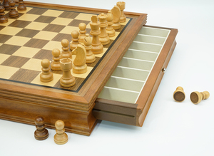 Juego de <span class=keywords><strong>ajedrez</strong></span> romano de madera de nogal personalizado de alta calidad, 32 piezas de <span class=keywords><strong>ajedrez</strong></span> ecológicas con tablero para juegos infantiles - Product Image 4