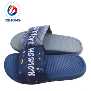 Guangzhou Fabrikası Ucuz Fiyat Toptan Hızlı Kargo Spor Terlik Ev Erkek Spor Ayakkabı Terlikleri - Product Image 3