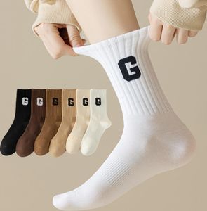 Chaussettes pour hommes et femmes avec logo en lettres, en coton tricoté, respirantes, pour un usage quotidien en automne, possibilité de personnalisation - Product Image 5