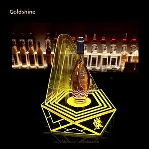 Champagne acrilico luce Laser LED Display bottiglia glorificatore Stand ricaricabile e logo personalizzato per le vendite