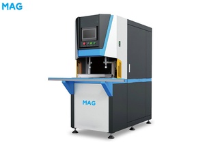 Machine de nettoyage d'angle CNC pour PVC avec neuf fraises pour le traitement des portes et des fenêtres - Product Image 3