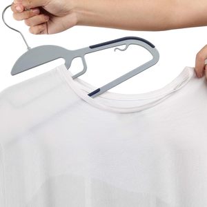 Cintres à linge durables avec coussinets antidérapants Cintres à glissement facile et peu encombrant pour fermer Lot de 50 cintres en plastique, - Product Image 5