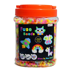 Kit de recharge en vrac de 9000 perles à fusionner multicolores de 5 mm pour le développement de l'intelligence des enfants, perles à fusionner DIY - Product Image 1