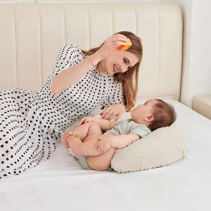 Almohada de lactancia y soporte para bebés con funda extraíble para tiempo boca abajo y sentados - Product Image 4