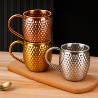 Mug à bière et vin ovale en acier inoxydable à paroi simple de 14/18 oz, motif martelé, avec poignée, idéal pour les voyages – Vente en gros personnalisée